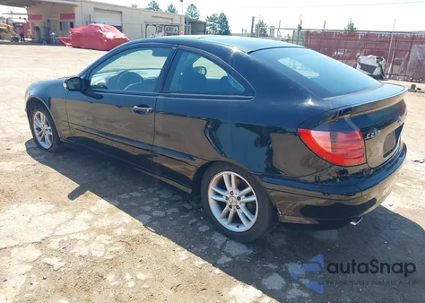 2002 Mercedes-Benz C 230 from USA, damaged, VIN WDBRN47JX2A275305